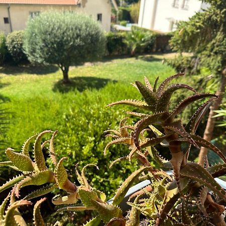 Location De Chambre Privee Dans Residence Prive, Jardins Et Parking Gratuit 1 Min To Tramway Et 9 Min De Centre-Ville, Accessibilite A Plusieurs Transports ニース エクステリア 写真