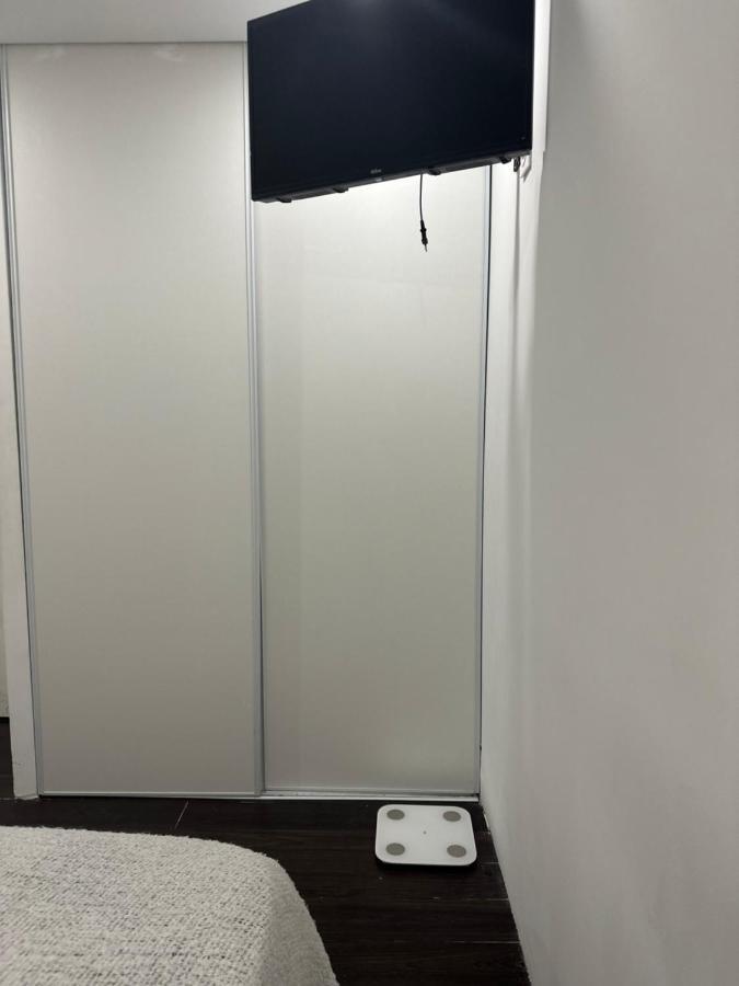 Location De Chambre Privee Dans Residence Prive, Jardins Et Parking Gratuit 1 Min To Tramway Et 9 Min De Centre-Ville, Accessibilite A Plusieurs Transports ニース エクステリア 写真